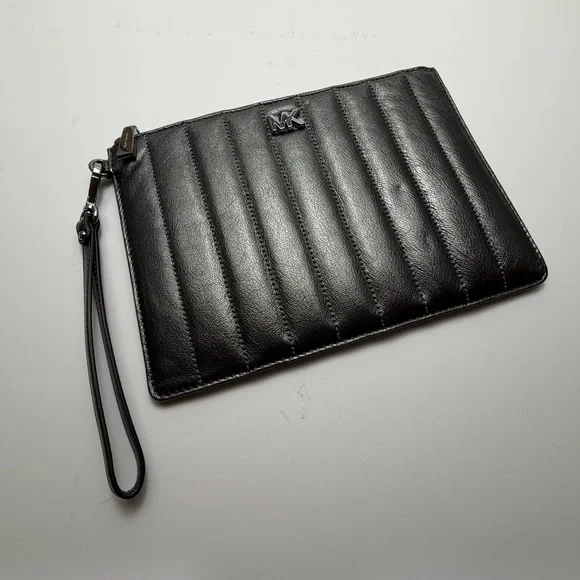 Michael Kors Silver Quilted Wristlet - Picture 1 of 8